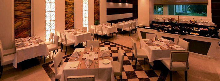 470/Golden Tulip The Galgotias Hotel - Gurgaon 05.jpg